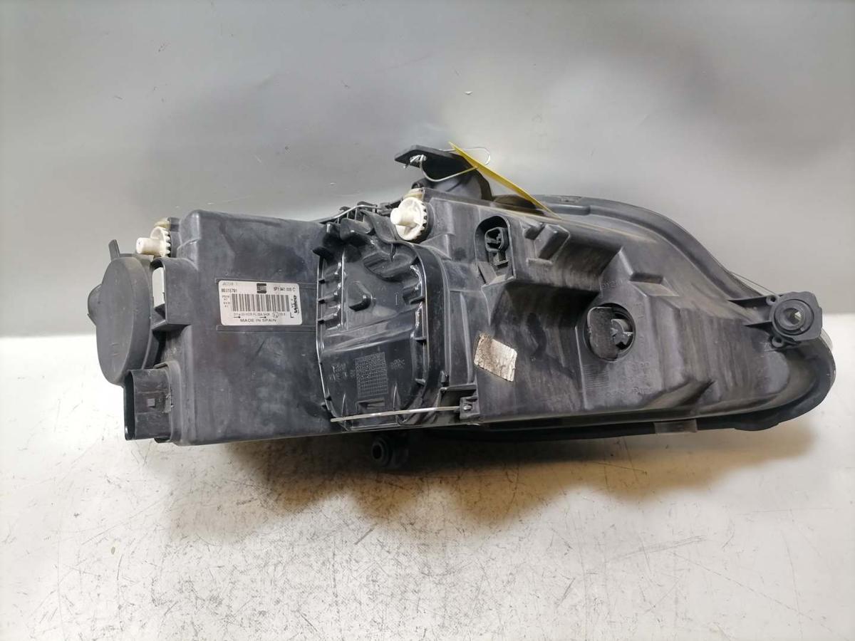 Seat Leon 1P original Scheinwerfer links Halogen BJ06